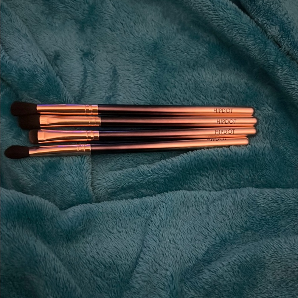 Hipdot  Makeup Brush Set